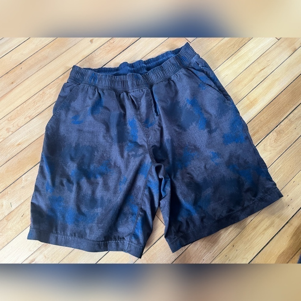Rhône grey‎ and blue patterned swim trunks